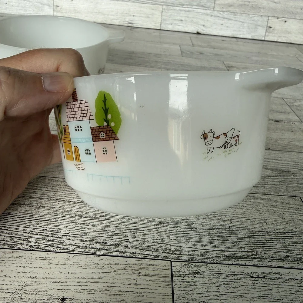 3-Piece White Milk Glass Handled Mixing Bowl Set, Farmhouse Village Multicolor